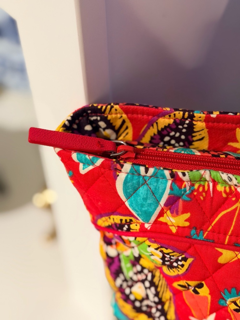 Vera Bradley Small Hathaway Tote Bag in Red with Turquoise Yellow & Greens NWOT - Picture 7 of 12